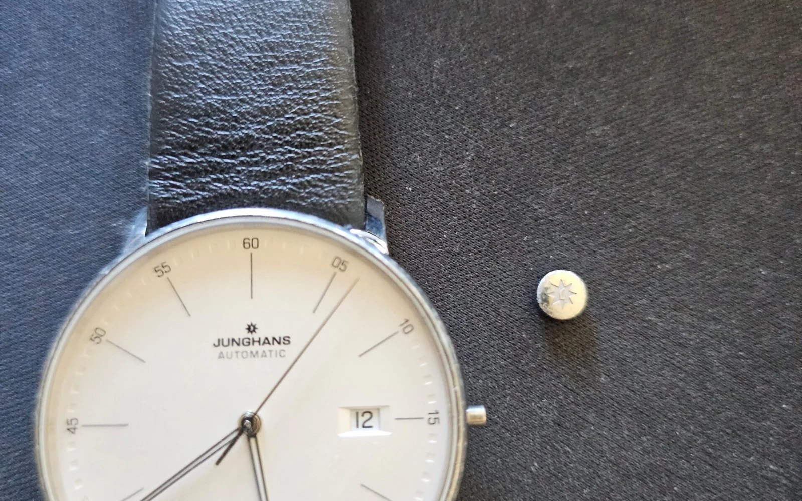 Junghans FORM A