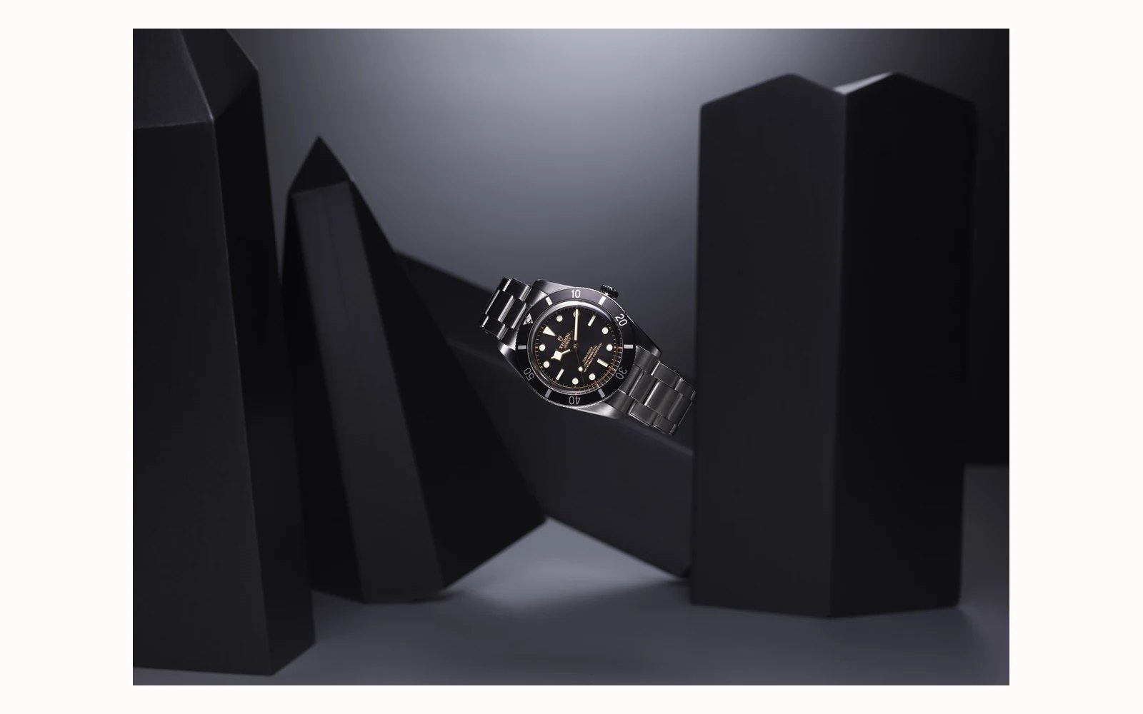 Tudor Black Bay 54