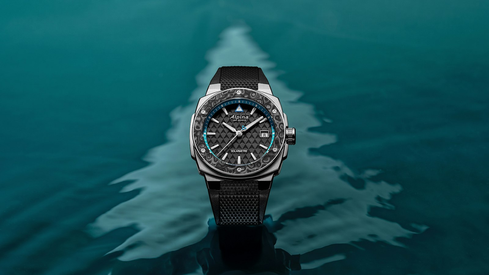 Alpina запускает солнечные кварцы: Startimer Pilot Solarmetre и Alpiner Extreme Solarmetre Route du Rhum