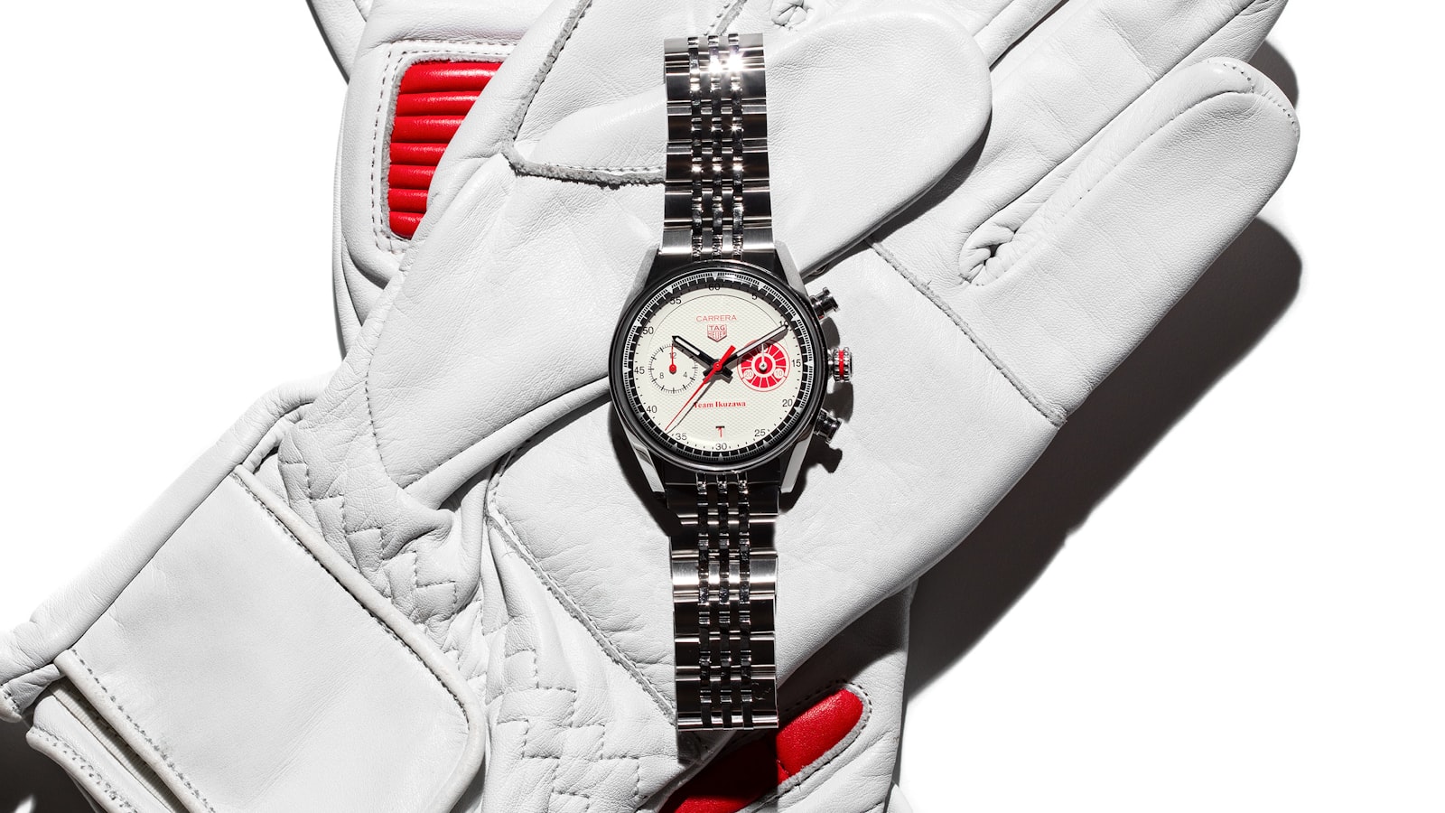 TAG Heuer, Team Ikuzawa и Bamford выпустили вторую совместную модель