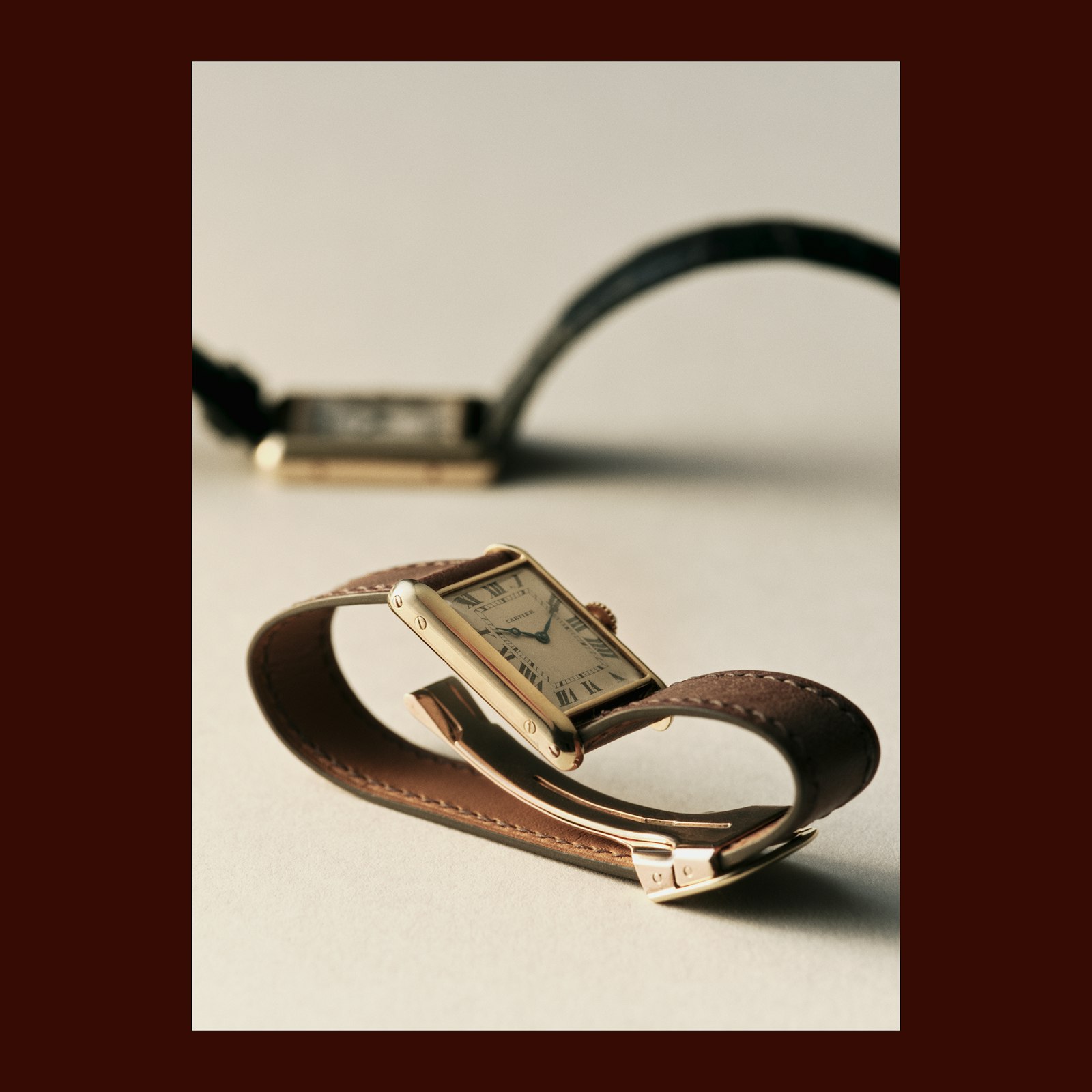 1950-е, 8-леньевый Tank L.C. в жёлтом золоте, Париж