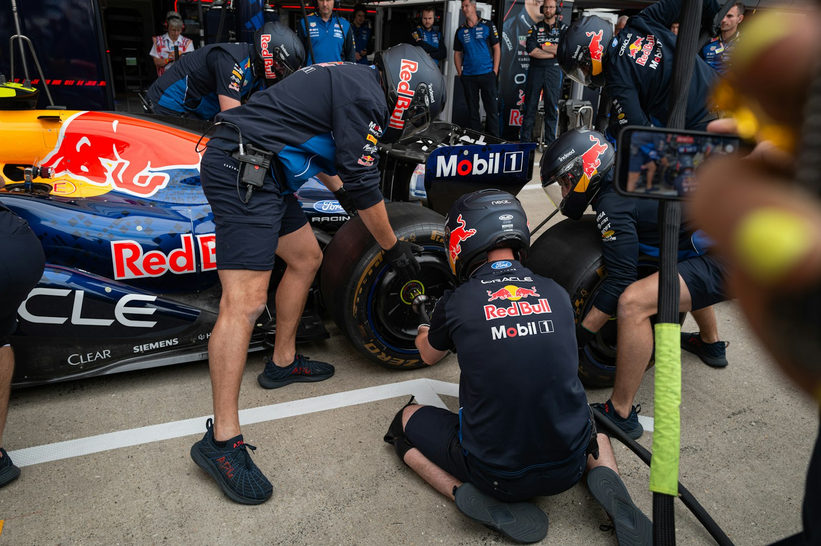 Рулевое колесо Red Bull