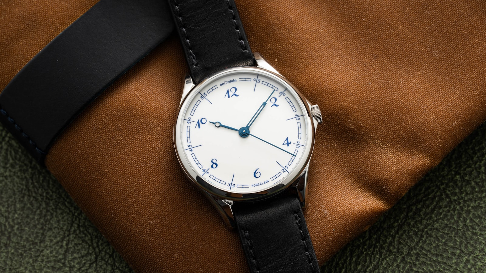 AnOrdain Model 1 Porcelain: классика с характером