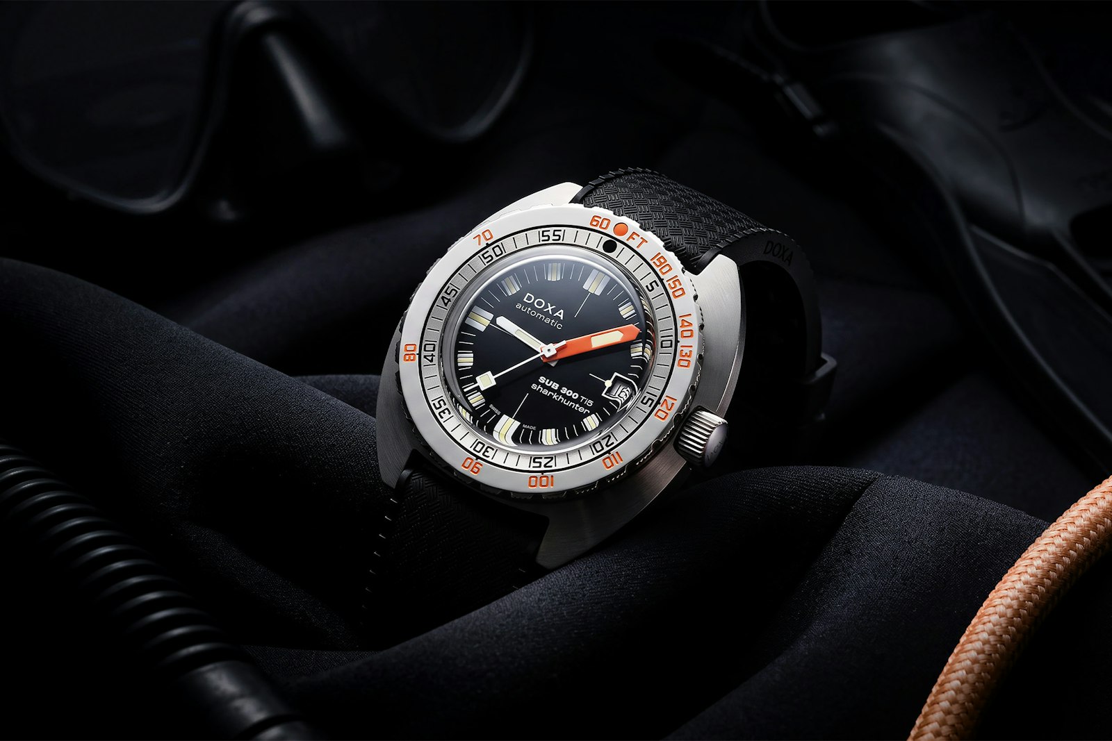 Doxa Sub 300 Ti5 Sharkhunter