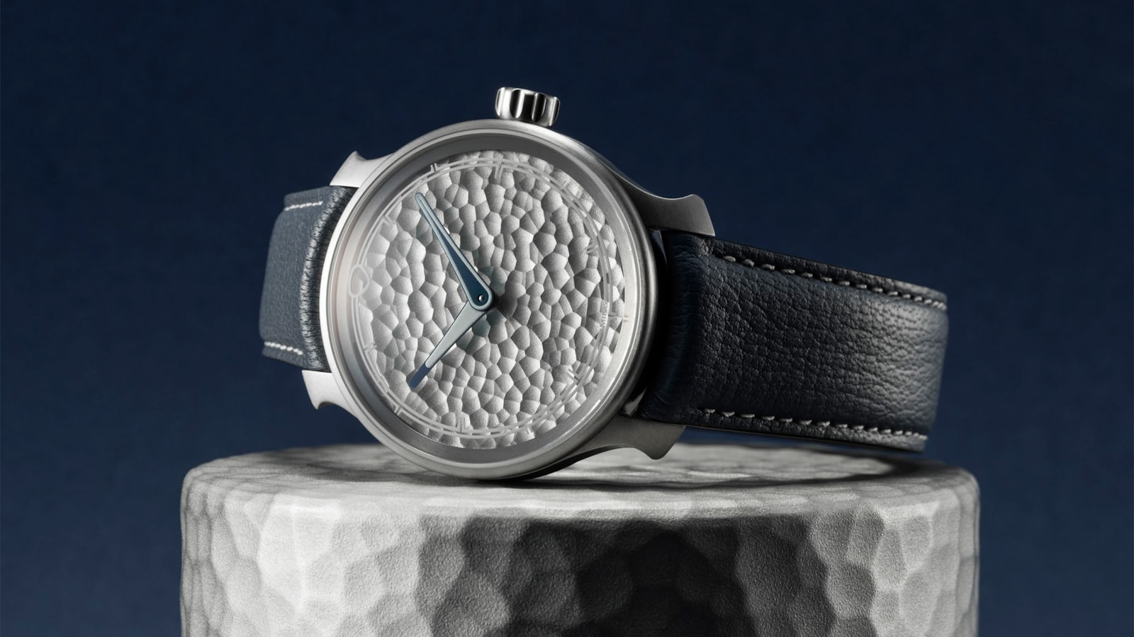 Ming 37.06 Royal Selangor Limited Edition: 88 экземпляров с малайзийским оловом